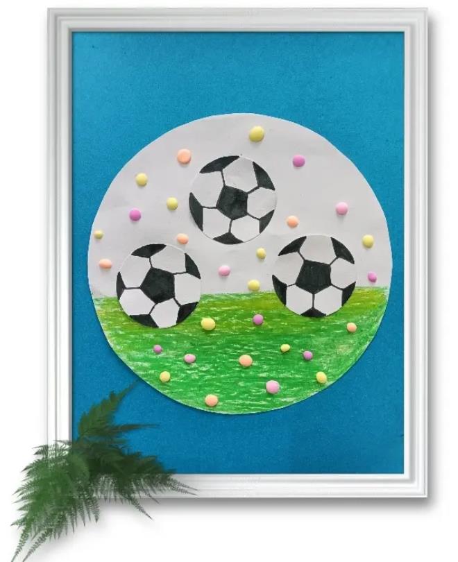 简单易学的足球简笔画简单画法