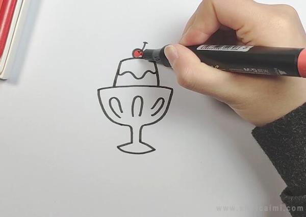 蛋糕简笔画怎么画 蛋糕简笔画好看