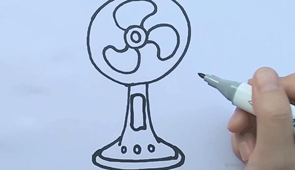 电风扇儿童画怎么画 电风扇简笔画顺序
