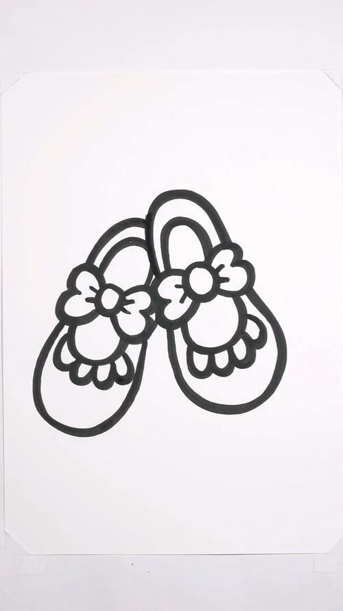 天暖啦美美的鞋子穿起来可爱颂教育简笔画